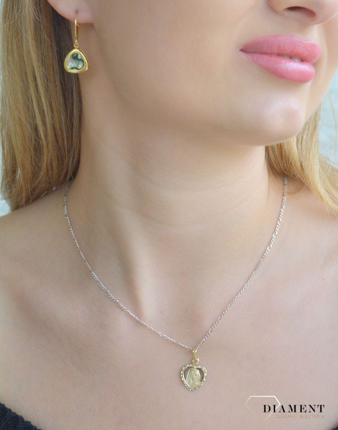 Złota zawieszka 585 medalik Serce Matka Boska ZA 7558.jpg